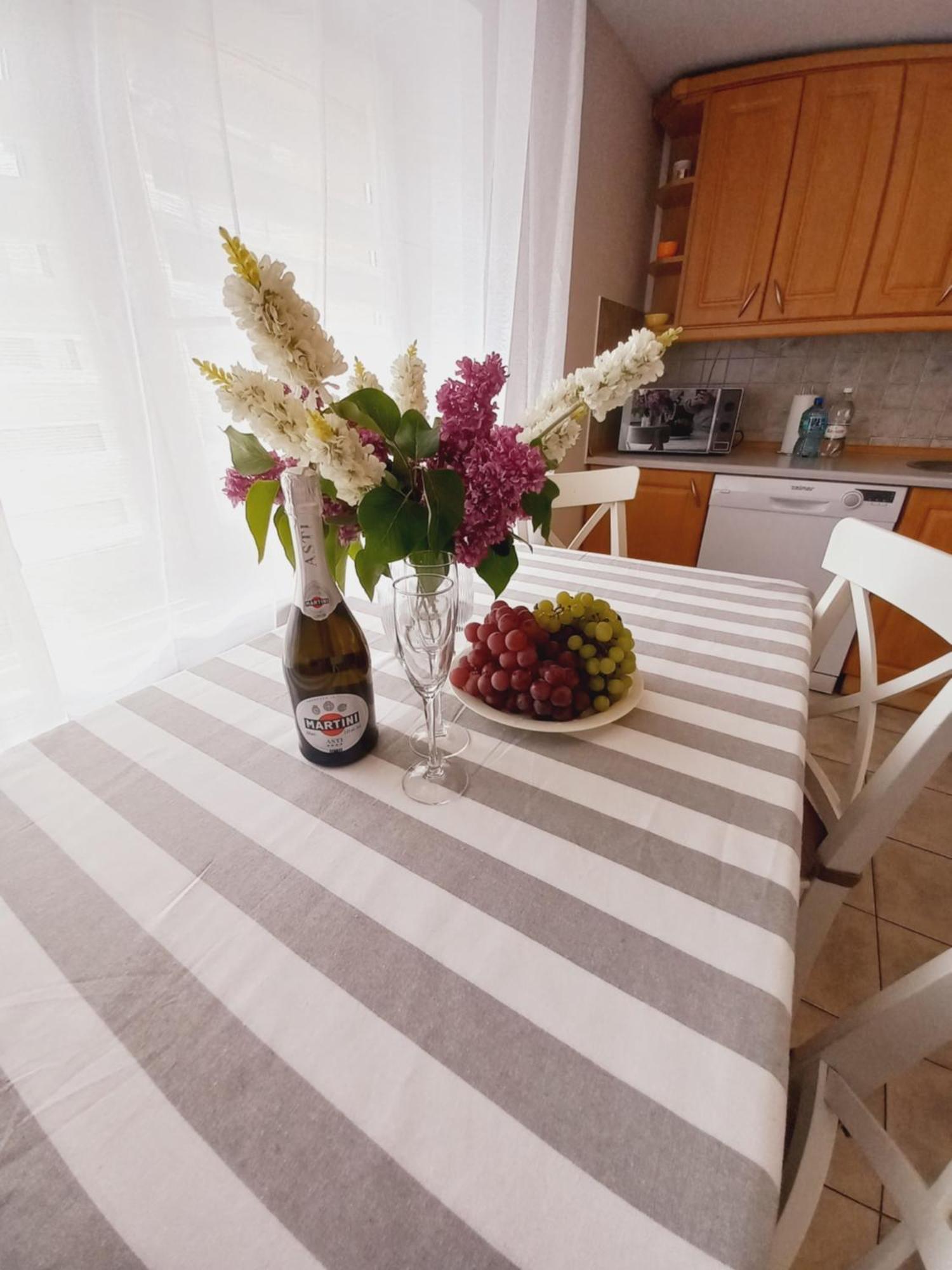 Apartament 2 Sypialnie Z Kuchnia - 200 Metrow Od Morza Miedzyzdroje Esterno foto