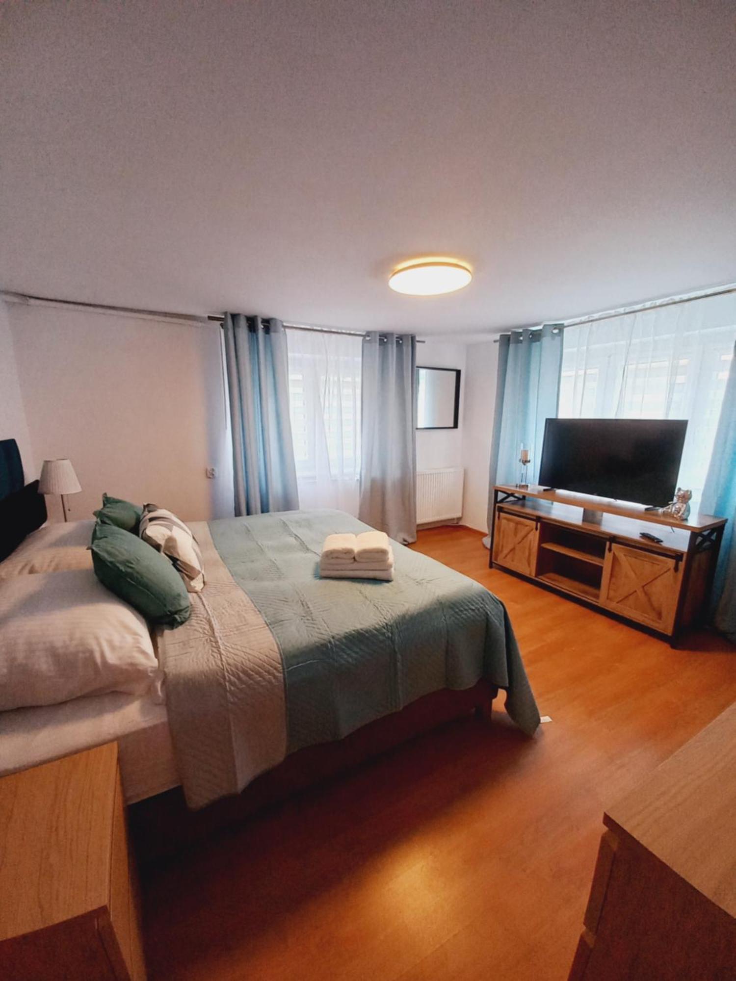 Apartament 2 Sypialnie Z Kuchnia - 200 Metrow Od Morza Miedzyzdroje Esterno foto